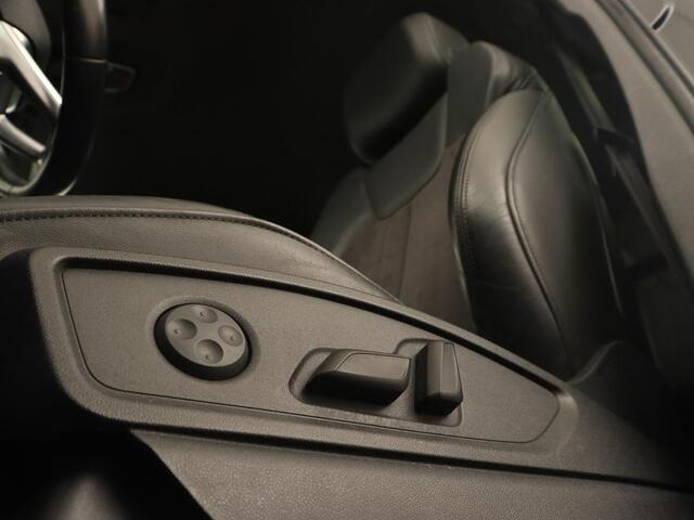 Audi Q5 2.0 TFSI quattro Launch Edition | Trekhaak | Head-Up | 360 Camera | Adaptive cruise | Matrix LED | Achterbankverwarming | Carplay | Memory | Virtual Cockpit | Navigatie | Sportstoelen