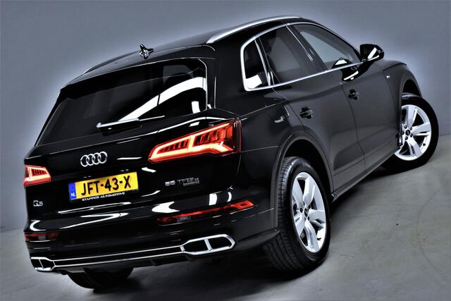 Audi Q5 55 TFSIe 367pk Quattro S-line 1e Eig. Dealer OH Trekhaak/Keyless/Camera/Navi/Led/Leer/Stoelverw./Pdc/Lmv''