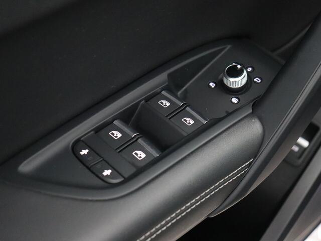 Audi Q5 50 TFSI e quattro S edition S-Line (Elek. trekhaak-achterklep / Led / Virtual / Navi / Carplay)