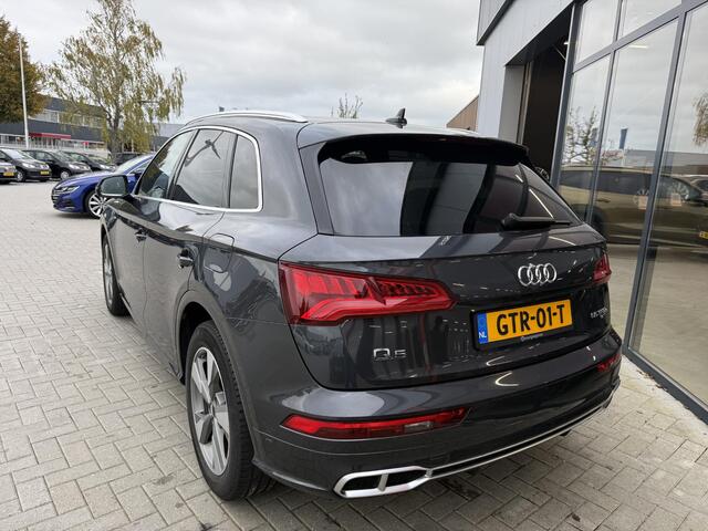 Audi Q5 55 TFSi e 367 Pk Automaat quattro S-Line | Adaptive Cruise | Climate Control | Stoelverwarming | Bluetooth | Navigatie | Camera | Keyless | 19 inch | 83.456 km!!