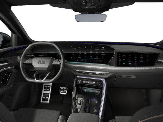 Audi Q5 2.0 TFSI e-hybrid quattro S edition 299 PK · 20" LM Velgen · Tech plus · Glazen panoramadak · Elek. wegklapbare trekhaak