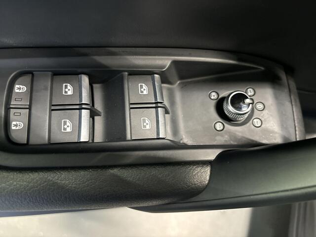 Audi Q5 50 TFSIe 299pk S-tronic S edition Competition · Apple/Android Car Play · Luchtvering · Keyless · 360 Camera · Elek. Achterklep · 20'' Inch · 01-08-2027 of 100.000km