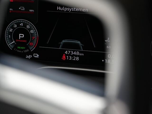 Audi Q5 Sportback 55 TFSI e 367 pk S-tronic S Edition Competition / S-Line | Luchtvering | Fijnnappa leder (rood gestikt) | Geheugenstoel | Bang & Olufsen