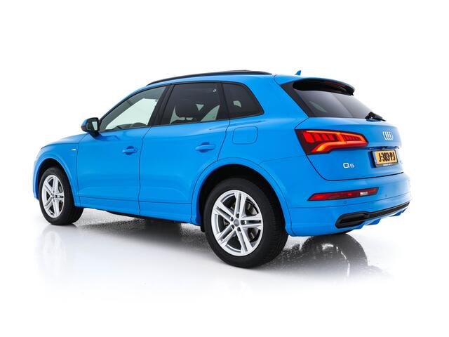 Audi Q5 50 TFSI e quattro S edition (INCL.BTW) *PANO | LEATHER-FABRIC | FULL-LED | DIGI-COCKPIT | NAVI-FULLMAP | HEATED-SPORTSEATS | KEYLESS | DAB+ | CAMERA | PRIVACY-GLASS | SHIFT-PADDLES | ECC | PDC | CRUISE | 19''ALU*