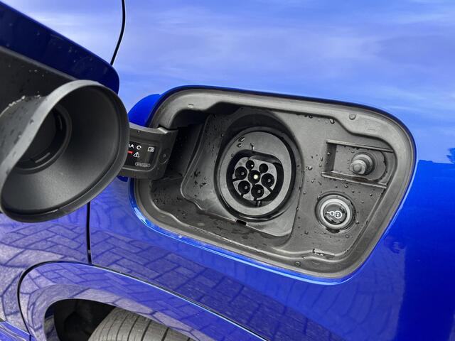 Audi Q5 Sportback S edition Competition S edition Competition e-hybrid 270 kW / 367 pk S tronic