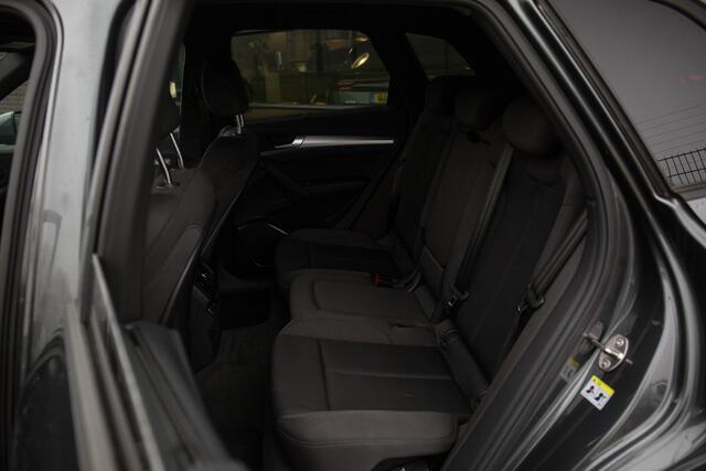 Audi Q5 55 TFSI e S edition , Keyless entry, HUD, Virtual cockpit,