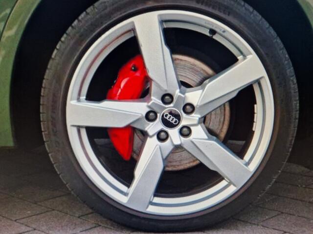 Audi Q5 50 TFSIe 299pk S-Line Black Line Quattro Matrix Luchtvering Distrikt groen!