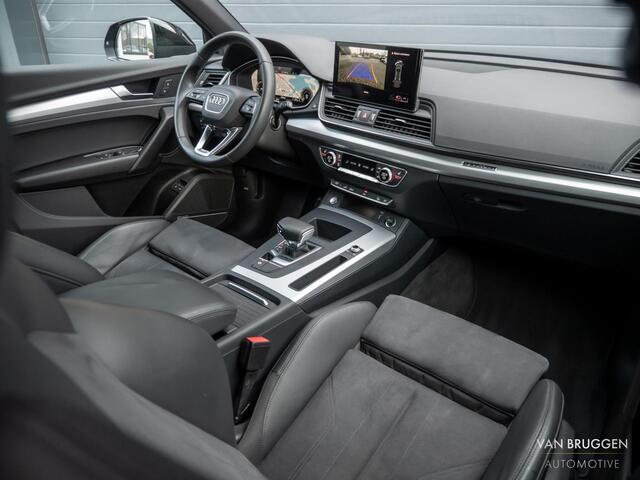 Audi Q5 50 TFSI e S-Line Pano Luchtv Trekhaak B&O Camera 21"