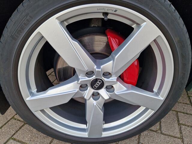 Audi Q5 55 TFSIe 367pk S-Line Black Line Quattro Matrix Luchtv. HUD trekh. 21