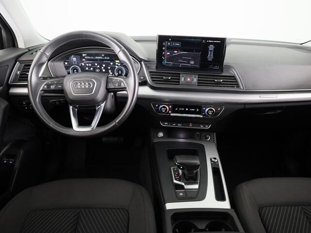 Audi Q5 50 TFSI e S edition Competition 299pk | Adaptieve cruise controle | Stoelverwarming | 21 inch Lichtmetalen velgen | Navigatie