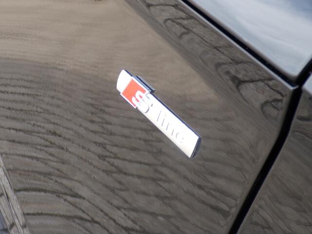 Audi Q5 55 TFSI e S edition Competition, Trekhaak / Luchtvering / Full LED / Sensoren + Camera / Carplay + Android Auto / Stoelverwarming / 20'' LMV