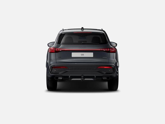 Audi Q5 e-hybrid quattro S edition Competition 367 PK · B&O Premium 3D · Glazen panoramadak · Stoelventilatie
