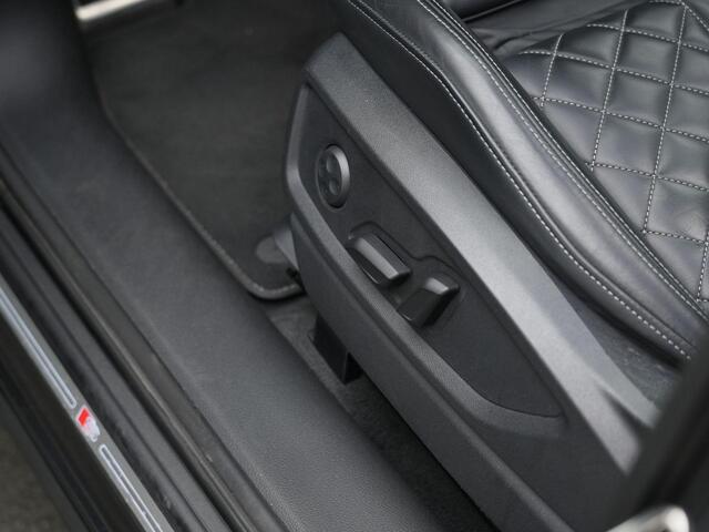 Audi Q5 2.0 TFSI 252 pk S-tronic quattro S-Line | Panoramadak | Trekhaak | Luchtvering | Leder | Matrix LED | Elektr. verstelbare voorstoelen