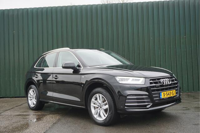 Audi Q5 55TFSI e Quattro S-Line + Navi/ LED/ Cruise/ Plug-in Hybid/ Sportstoelen/ Schitterend!/ Garantie!