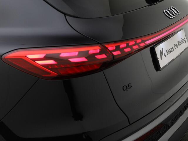 Audi Q5 2.0 TFSI e-hybrid quattro S edition 299 PK Panorama dak · Trekhaak · Luchtvering · Tech Plus
