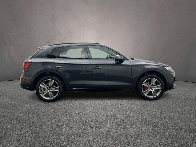 Audi Q5 50 TFSI e 300PK quattro S edition Competition | Trekhaak | Headup | Matrix | ACC | Memory | City | Tour | Carplay |