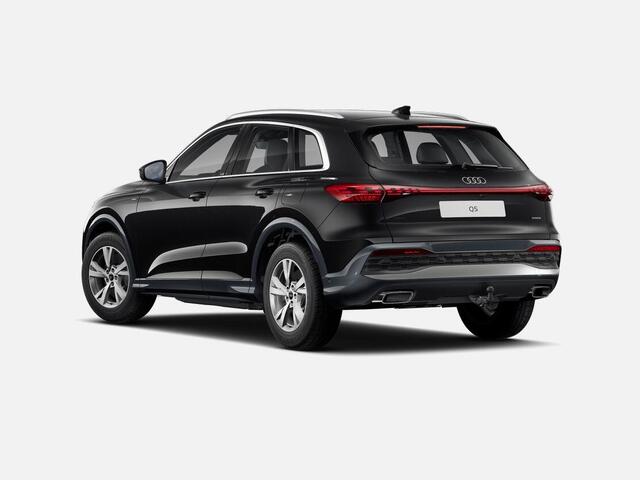 Audi Q5 2.0 TFSI e-hybrid quattro Advanced edition 299 PK · Tech plus · Trekhaak elek. wegklapbaar · Winterpakket