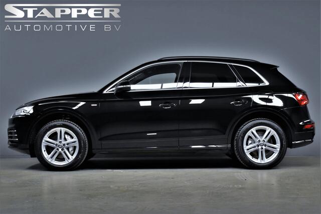 Audi Q5 50 TFSI e 299pk Quattro S-Line Carplay/Camera/Trekhaak/Keyless/Alcantara/Leer/Lmv19"