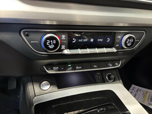 Audi Q5 50 TFSIe 299pk S-tronic S edition · Panoramadak · Keyless · Camera · Apple/Android Car Play · Zwart Optiek · 18'' Inch ·