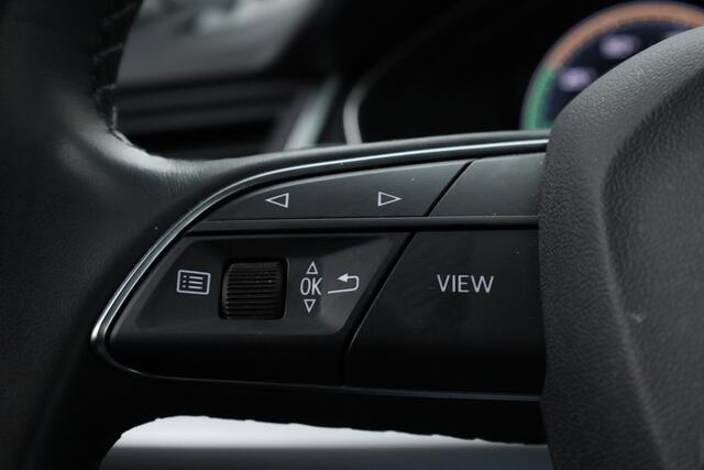 Audi Q5 50 TFSI e Advanced edition | Digi. Cockpit | Afn. Trekhaak | Apple CarPlay | Massage | Stoelverw. | Camera | 19'' 35500