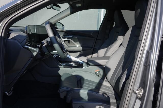 Audi Q5 e-hybrid 367Pk | Plug In Hybride | Quattro | S-Line | MMI Bijrijdersdisplay | Tech Plus | 360° Camera | Trekhaak | 21'' | Tambora Grey