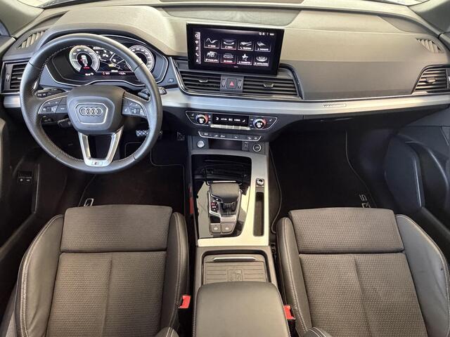 Audi Q5 Sportback 50 TFSI e S edition PHEV / 21 inch all season banden nieuw / Luchtvering / Schuif Kantel Dak / Stoelverwarming / Memory Seats / Apple Carplay / Cruise Control