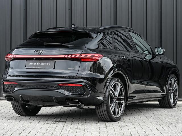 Audi Q5 Sportback 2.0 TFSI e-hybrid quattro S edition Competition | Luchtvering | S-Seats | Panorama dak | Trekhaak | Digital Oled | Adaptive Cruise | Tech Plus | 360 Camera | Memory | Ambiance interieur