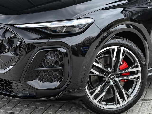 Audi Q5 Sportback 2.0 TFSI e-hybrid quattro S edition Competition | Luchtvering | S-Seats | Panorama dak | Trekhaak | Digital Oled | Adaptive Cruise | Tech Plus | 360 Camera | Memory | Ambiance interieur