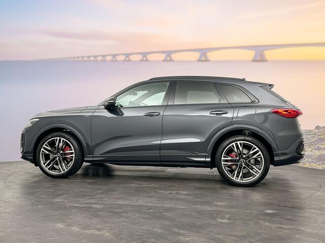 Audi Q5 S edition Competition e-hybrid 270 kW / 367 PK SUV