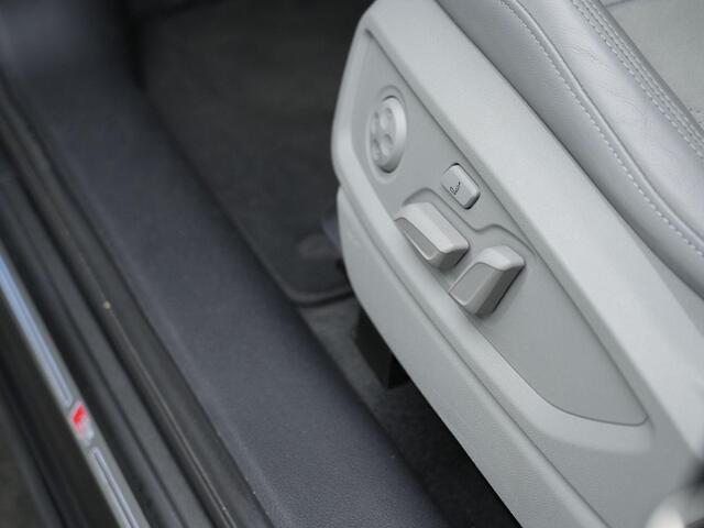 Audi Q5 Sportback 50 TFSI e 299 pk S-Line | Trekhaak | Luchtvering | Geheugenstoel | Head-up display | 360 Camera | Bang & Olufsen