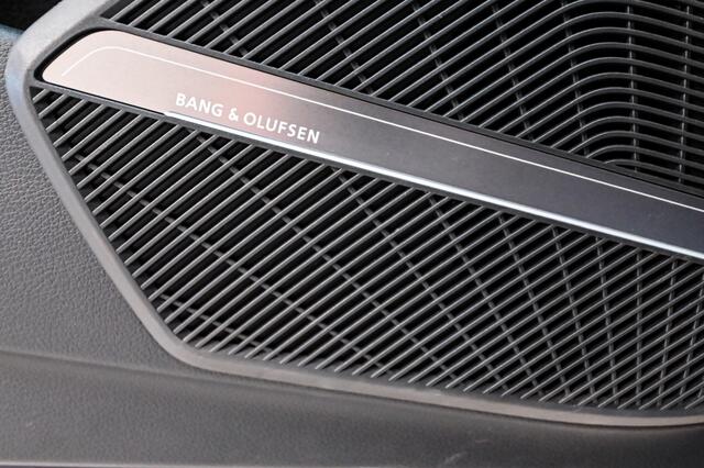 Audi Q5 Sportback 45 TFSI S edition | 21" | Pano | HUD | STOEL STUURVERWARMING | B