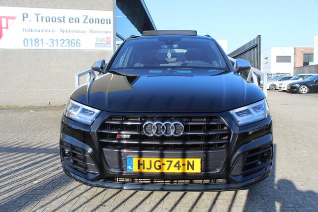 Audi Q5 3.0 TFSI SQ5 Quattro Dealeronderhouden/Panoramadak/Head-up display/Digital dashboard/Adaptieve cruise control/Adaptief onderstel/Sfeerverlichting/Achteruitrijcamera/Dodehoeksdetectie/Climate control/Stoelverwarming voor+achter/Stoelverkoeling voor/Navigat