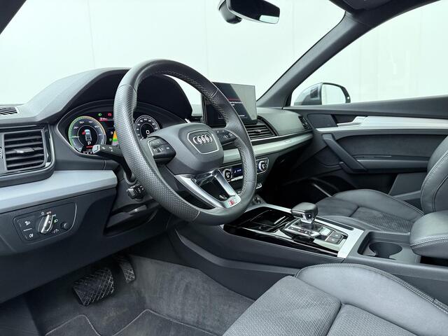 Audi Q5 50 TFSI e S edition | 299 PK | SoH 100% | Adaptive cruise control | Dodehoek detectie | Climate control | S line | Achteruitrijcamera |