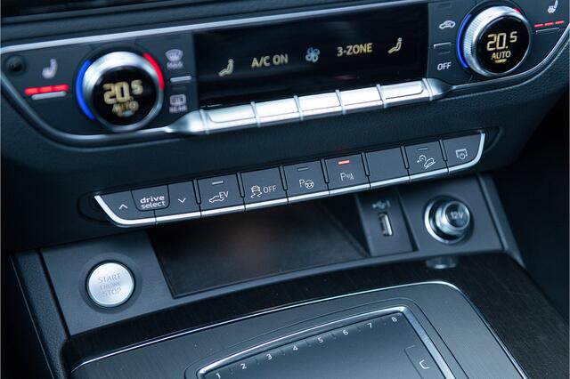 Audi Q5 55 TFSI e quattro S-Line ACC Pano Matrix 360 B&O Luchtv. Headup Ambient Trekhaak