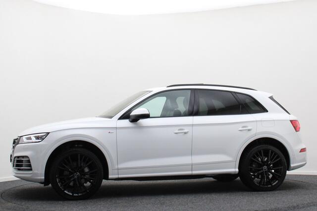 Audi Q5 55 TFSI e Quattro Plug-in Hybrid Competition S-Line Leer, Panoramadak, Cruise, Apple Carplay, Bluetooth, LED, Trekhaak, 21"