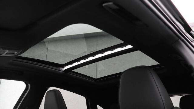 Audi Q5 Sportback 2.0 TFSI e-hybrid quattro S edition | Panoramadak | Trekhaak | Bijrijdersdisplay | Leder