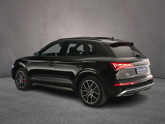 Audi Q5 50 TFSI e S edition | Trekhaak | Panoramadak | Navigatie | Achteruitrijcamera | Elektrische achterklep | Bang & Olufsen audio