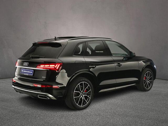 Audi Q5 50 TFSI e S edition | Trekhaak | Panoramadak | Navigatie | Achteruitrijcamera | Elektrische achterklep | Bang & Olufsen audio
