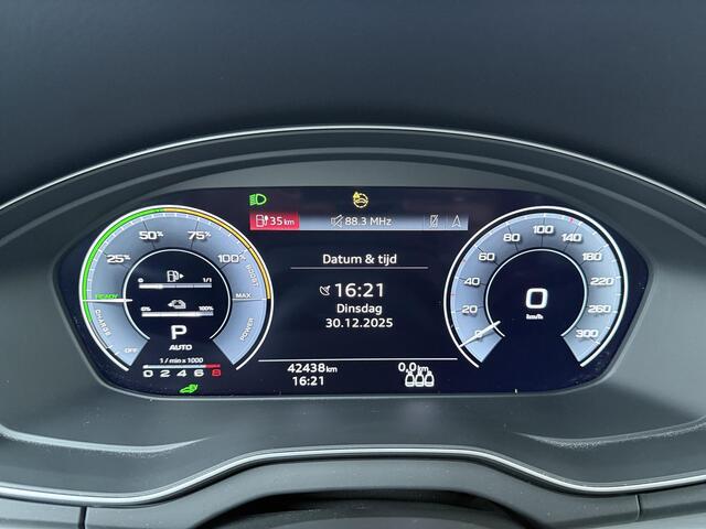 Audi Q5 Sportback 55 TFSI e S edition | 367 PK | Automaat | SoH 92% | Panoramadak | Adaptive cruise control | Matrix LED koplampen | Dodehoek detectie |