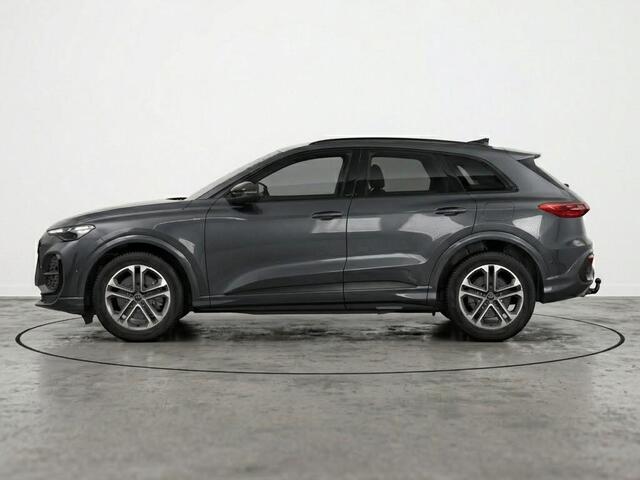 Audi Q5 S edition e-hybrid 299 pk | Panorama-glasdak | Techniekpakket plus | Trekhaak, elektr. wegklapbaar | Geheugen bestuurdersstoel |