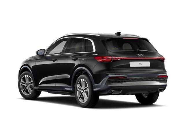 Audi Q5 2.0 TFSI e-hybrid quattro S edition 299pk | Panoramadak | Elektrisch verstelbare voorstoelen | 19 inch Lichtmetalen velgen | Matrix Led verlichting | Adaptieve cruise controle