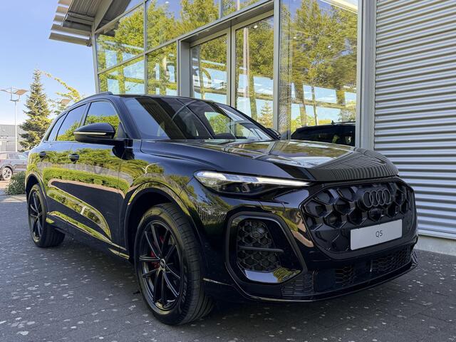 Audi Q5 S edition Competition (B10) e-hybrid 270 kW / 367 | Panoramadak | Trekhaak | Luchtvering | Memory Seats | Stuur/stoel-verwarming | Matrix | Leder zwart |