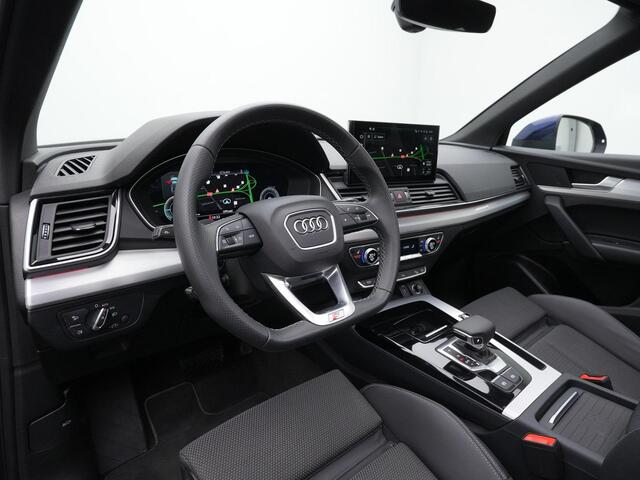 Audi Q5 Sportback 55 TFSI e S edition Competition / S-Line | Panoramadak | Matrix LED | Achteruitrijcamera | Stoelverwarming