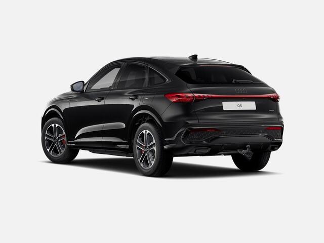 Audi Q5 Sportback 2.0 TFSI e-hybrid quattro S edition Competition 367 PK · Glazen panoramadak · MMI bijrijdersdisplay · B&O premium 3D