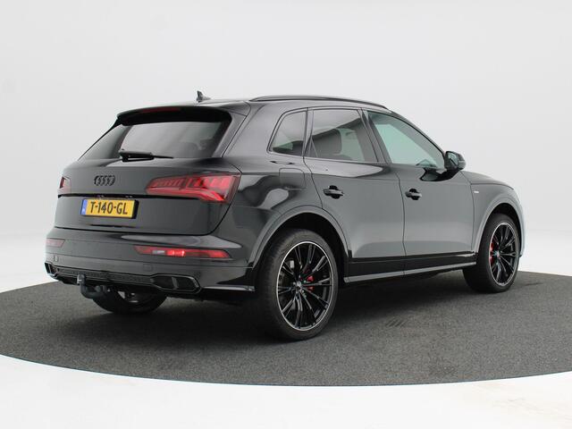 Audi Q5 55 TFSi e 367 Pk S Line Competition | Stoelverwarming | Adaptive Cruise | Bang & Olufsen | Trekhaak | Parkeersensoren | Climatronic | 21 Inch | 124.381 Km !!