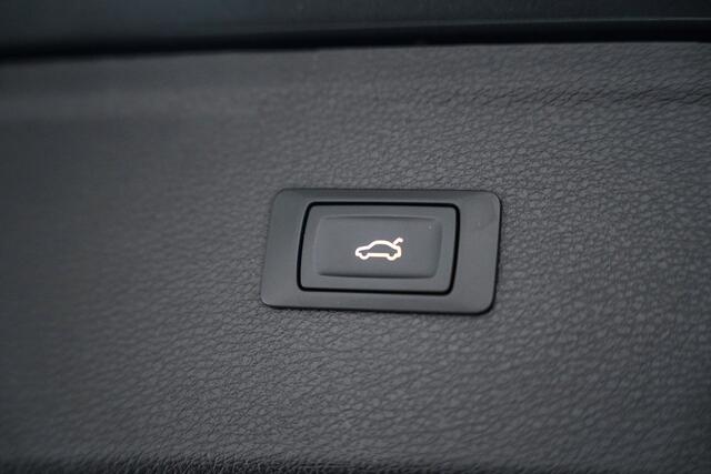 Audi Q5 50 TFSI e S-Line Black ed|Trekhaak|Elektr stoel|Rood sticksel