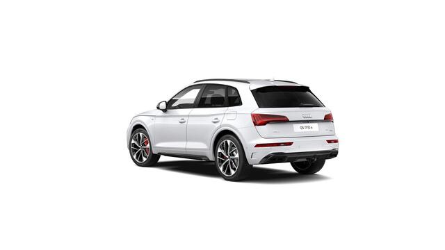 Audi Q5 55 TFSI e S edition | 367 PK | SoH 89% | Trekhaak | Panoramadak | Luchtvering | Adaptive cruise control | Matrix LED koplampen |