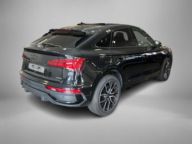 Audi Q5 Sportback 50 TFSIe 299pk S-tronic S edition Competition · Panoramadak · Leder Nappa · 360 Camera · Elek. Voorstoelen · Keyless · Dodehoek Detectie · 20'' Inch ·