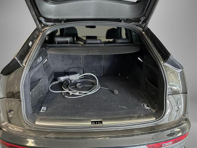 Audi Q5 Sportback 50 TFSIe 299pk S-tronic S edition Competition · Panoramadak · Leder Nappa · 360 Camera · Elek. Voorstoelen · Keyless · Dodehoek Detectie · 20'' Inch ·