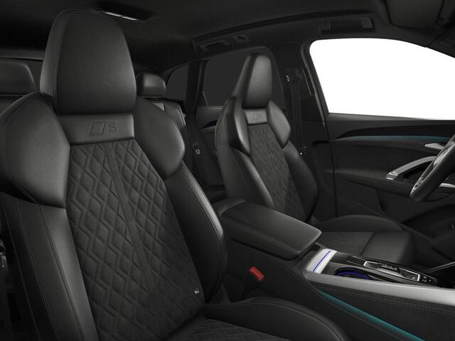 Audi Q5 2.0 TFSI e-hybrid quattro S edition 299 PK · Tech plus · MMI bijrijdersdisplay · Trekhaak elek. wegklapbaar